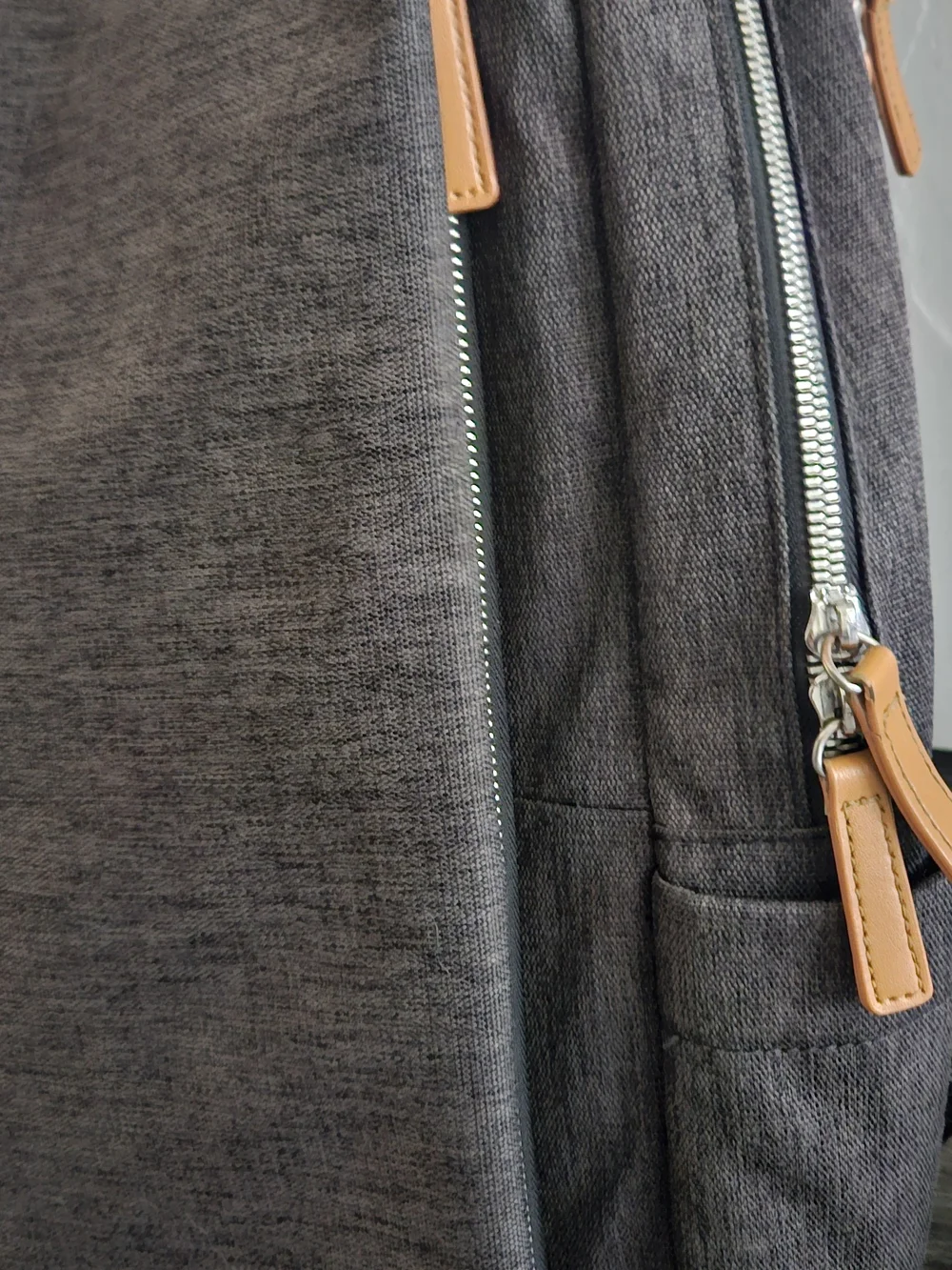 Nordace Men’s Charcoal Backpack - Everyday Urban Carry